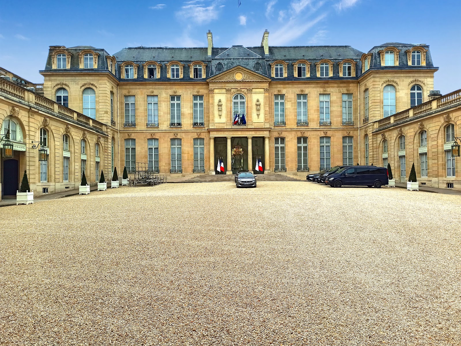 파리 엘리제 궁 주변 명소 사진