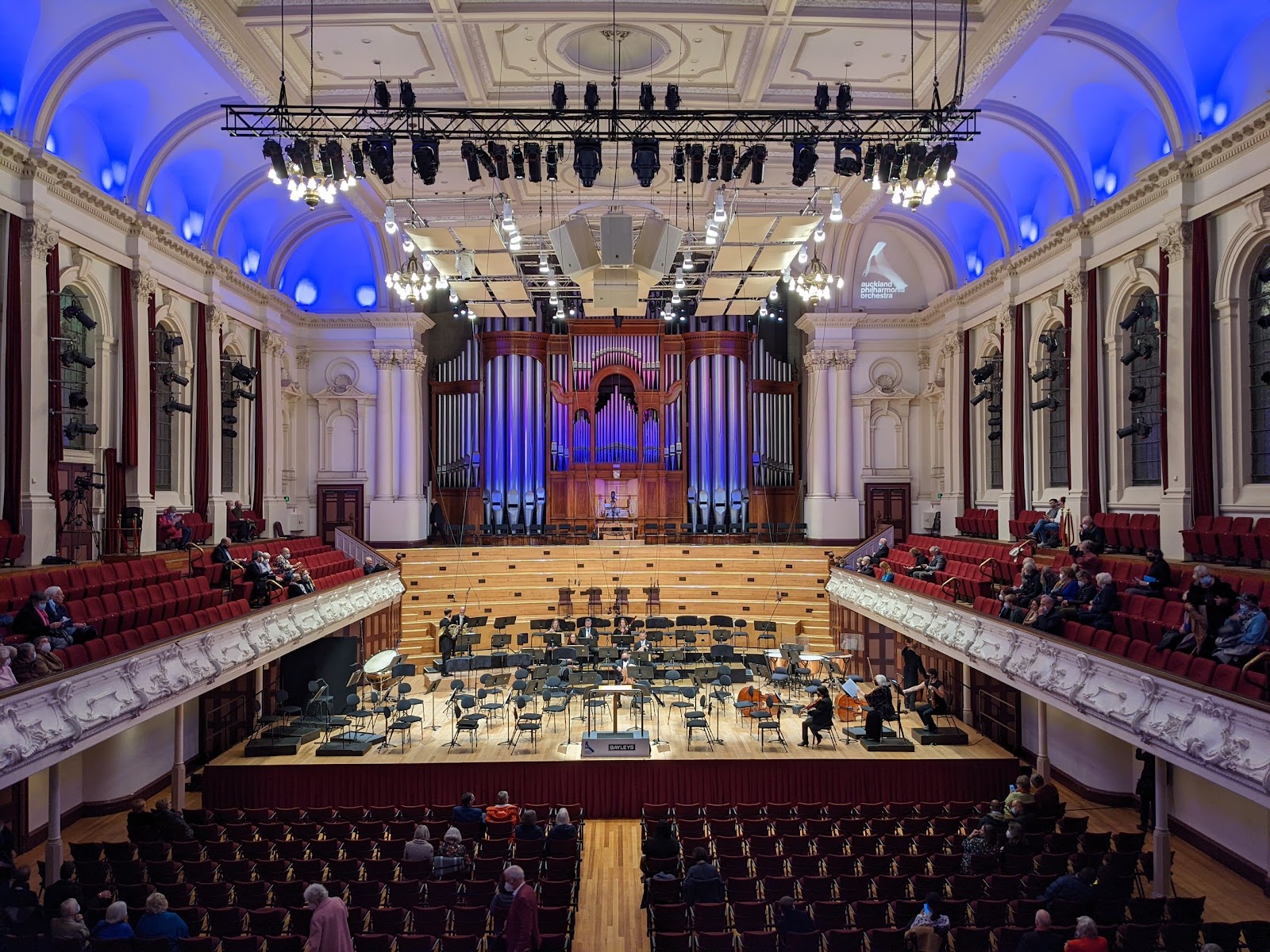 오클랜드 오클랜드 타운 홀 주변 명소 사진