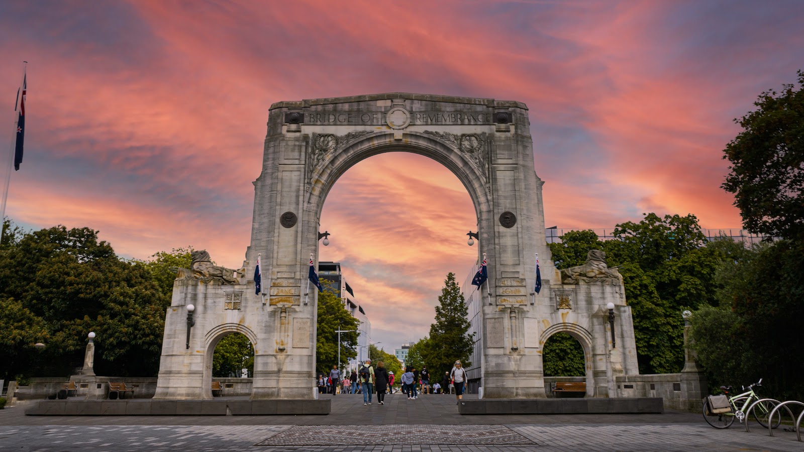 크라이스트처치 추모의 다리 주변 명소 사진