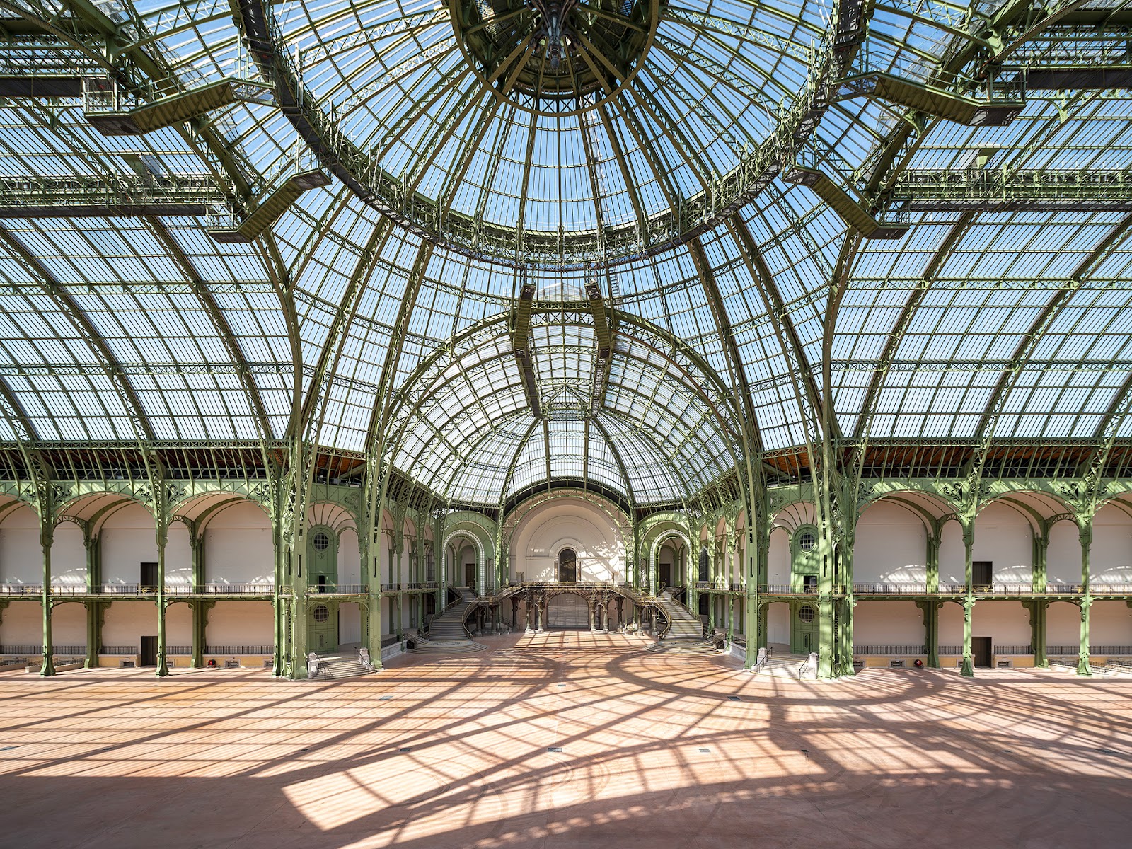 파리 그랑 팔레 주변 명소 사진