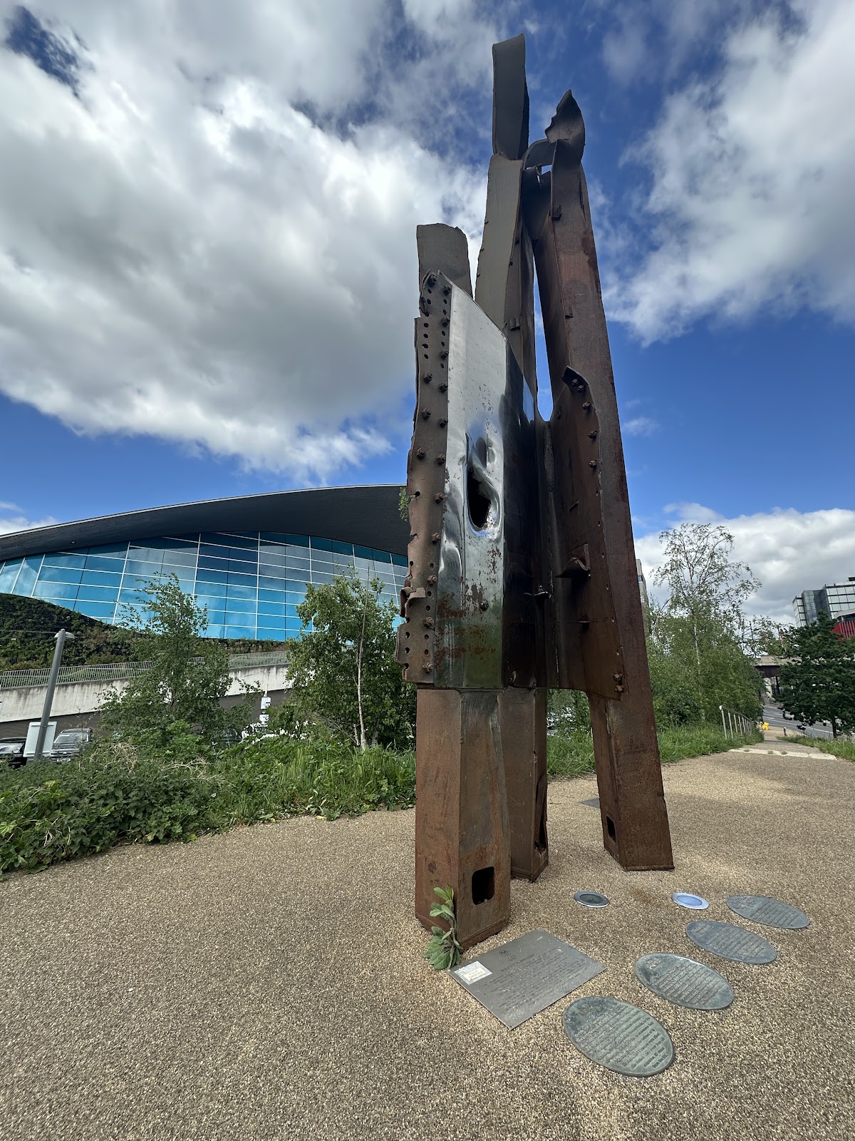 런던 9월 11일 이후 세계 무역 센터 예술 작품 주변 명소 사진