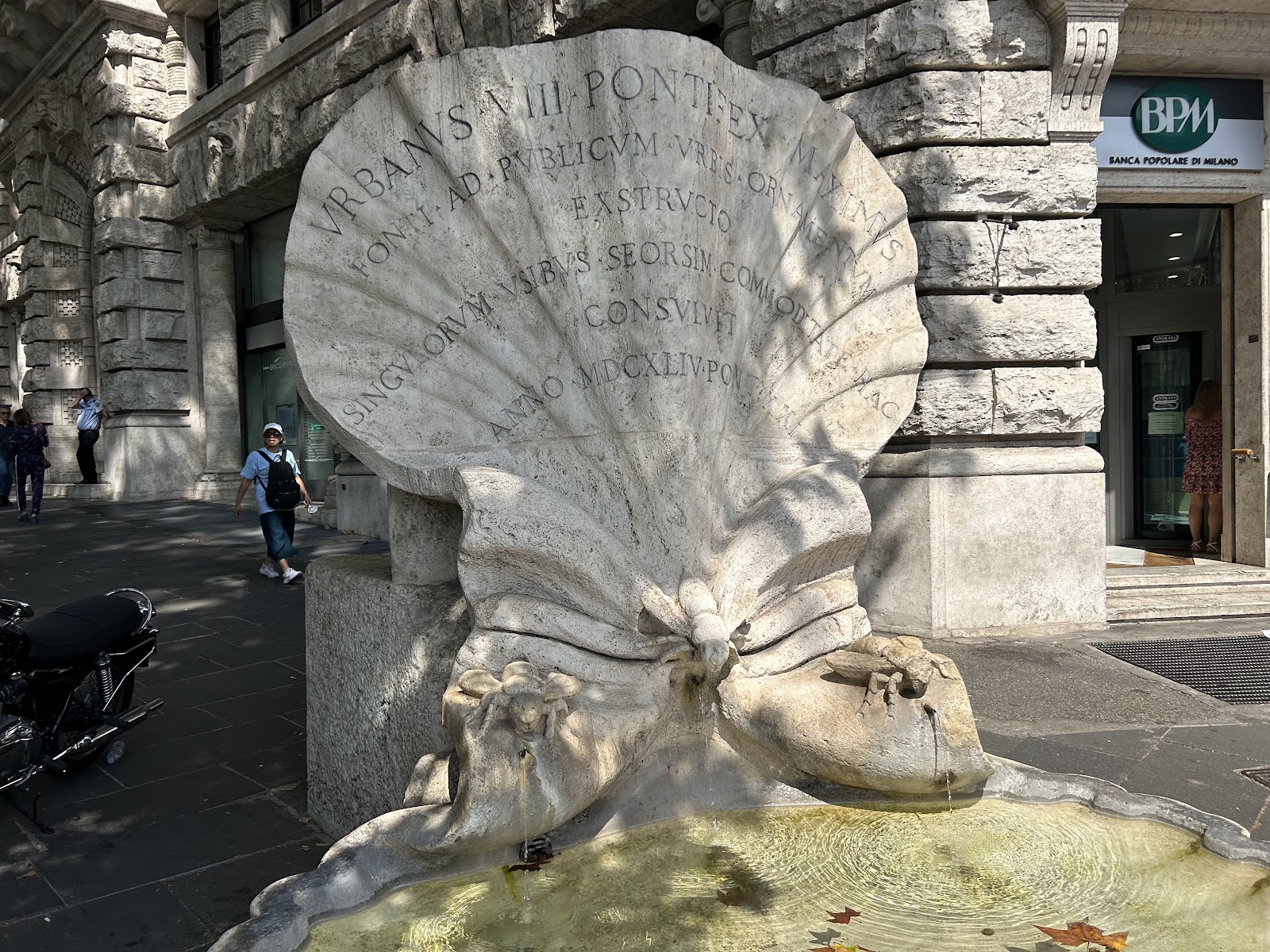 로마 벌들의 분수 주변 명소 사진