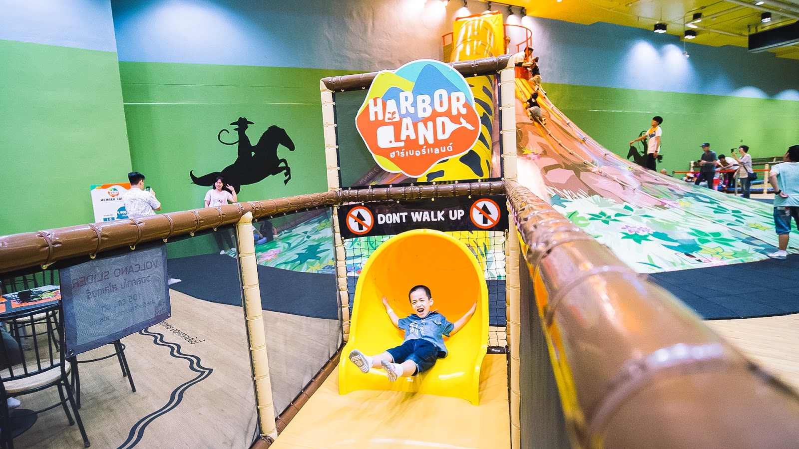 우돈타니 하버랜드 툭콤 우돈타니 주변 명소 사진