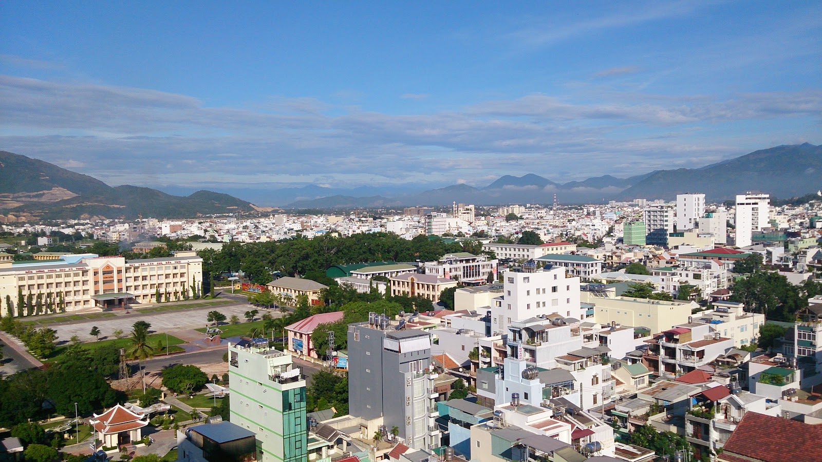 나트랑 탕 롱 나트랑 근처 맛집 사진