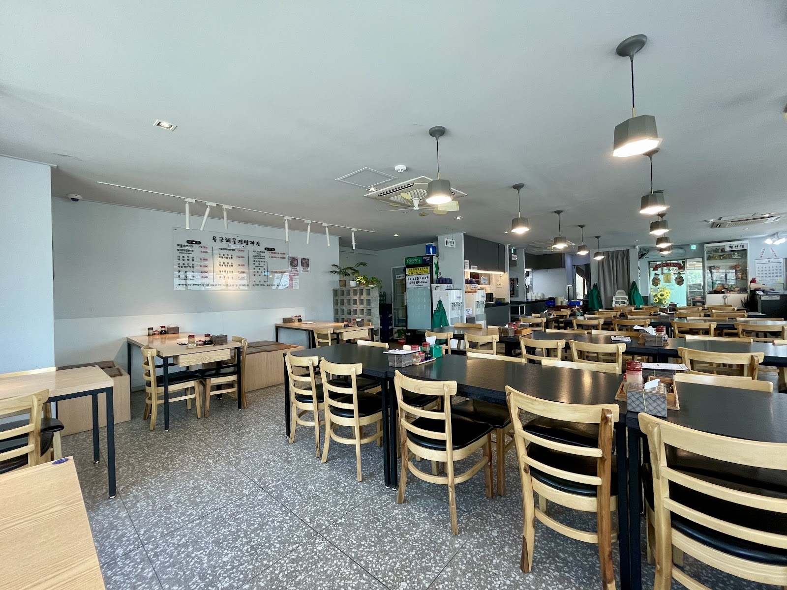 부산 용궁해물쟁반짜장 근처 맛집 사진