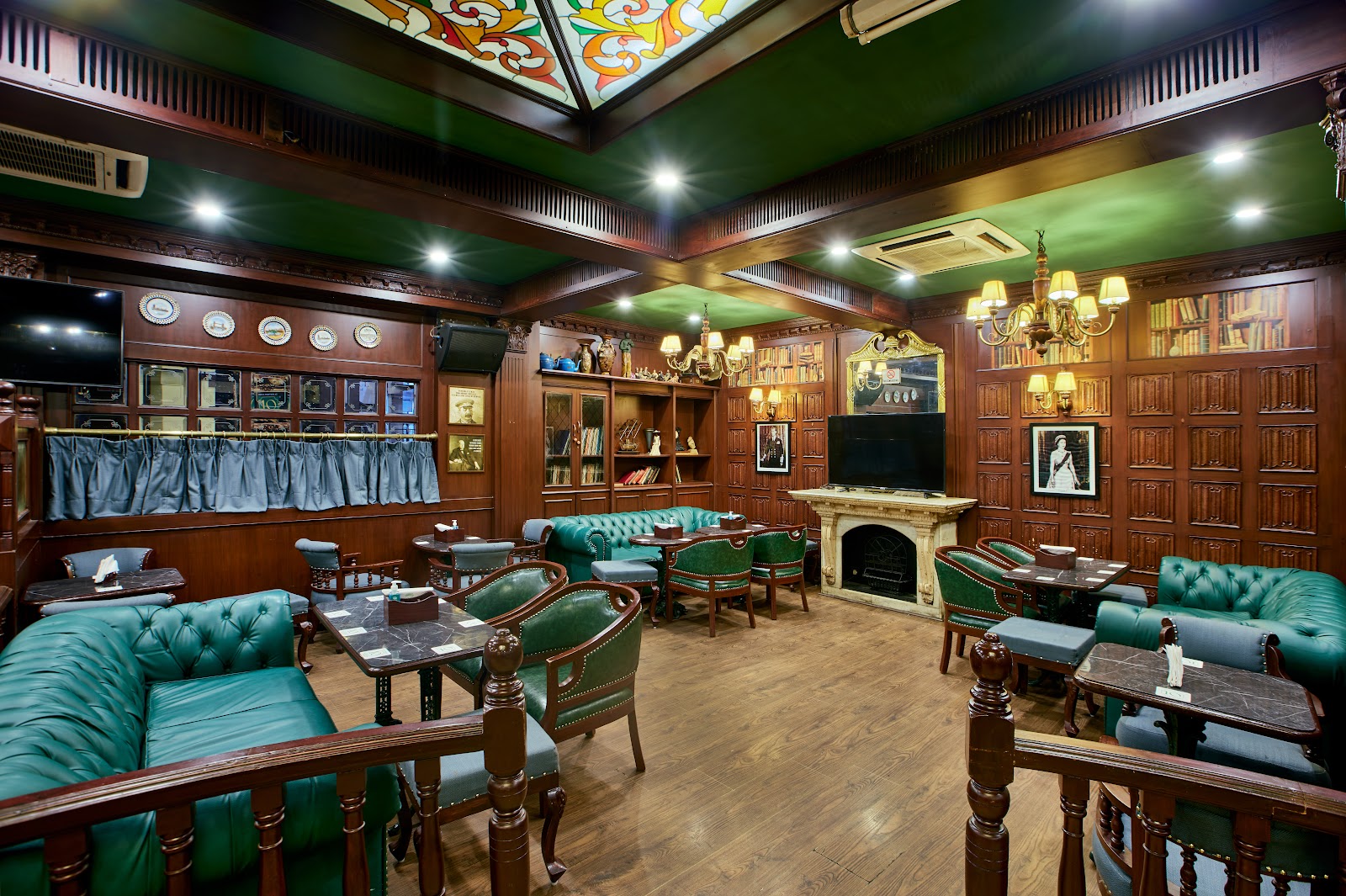 하이데라바드 10 Downing Street 근처 맛집 사진