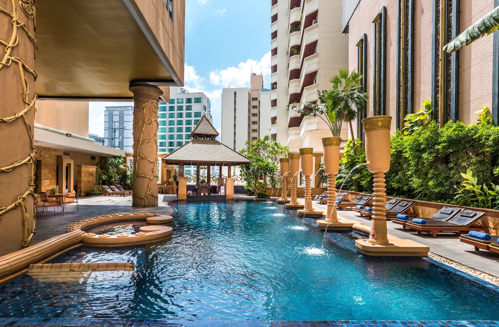 방콕 그랜드 수쿰윗 호텔 방콕  아코르 관리 근처 맛집 사진