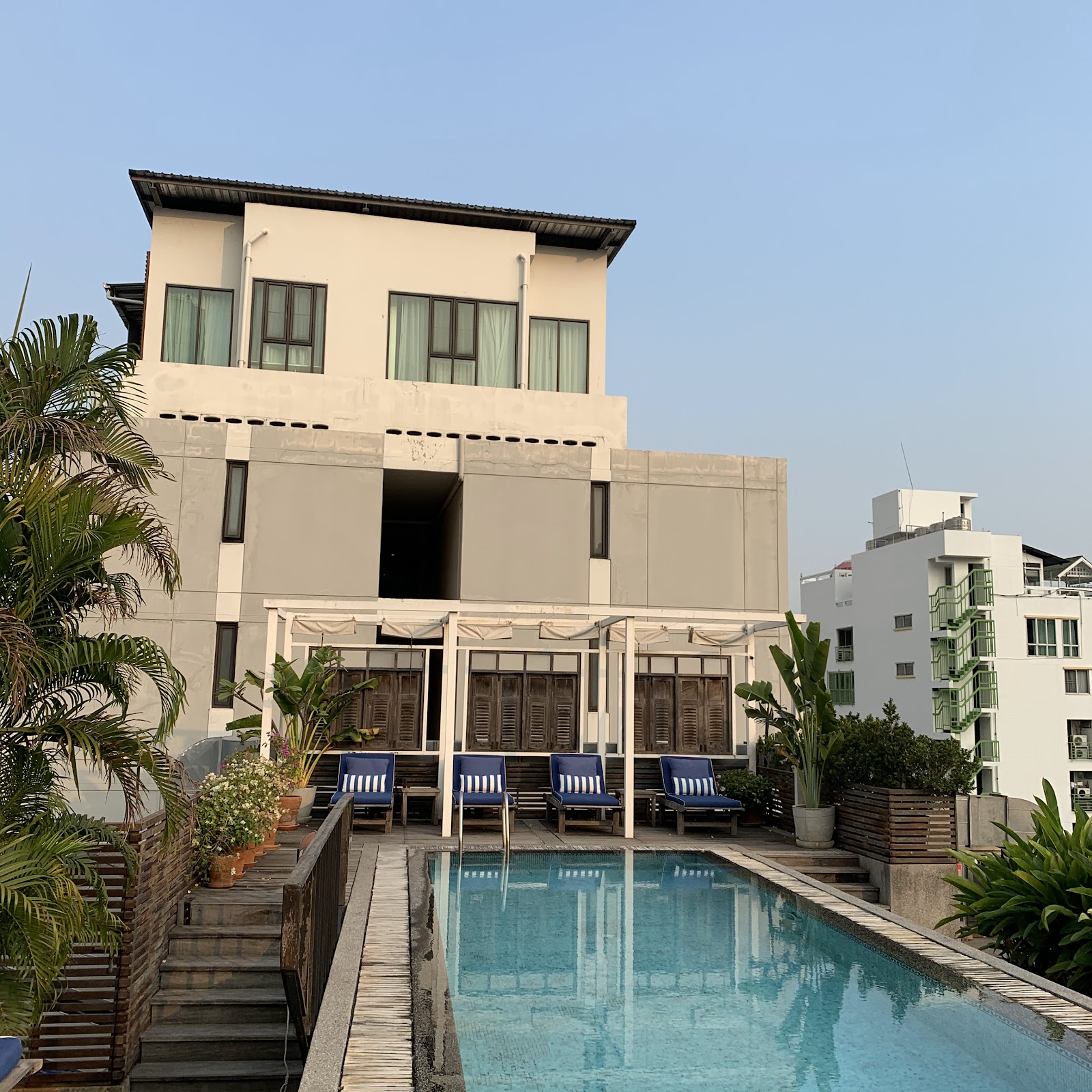 방콕 카보숑 호텔 근처 맛집 사진