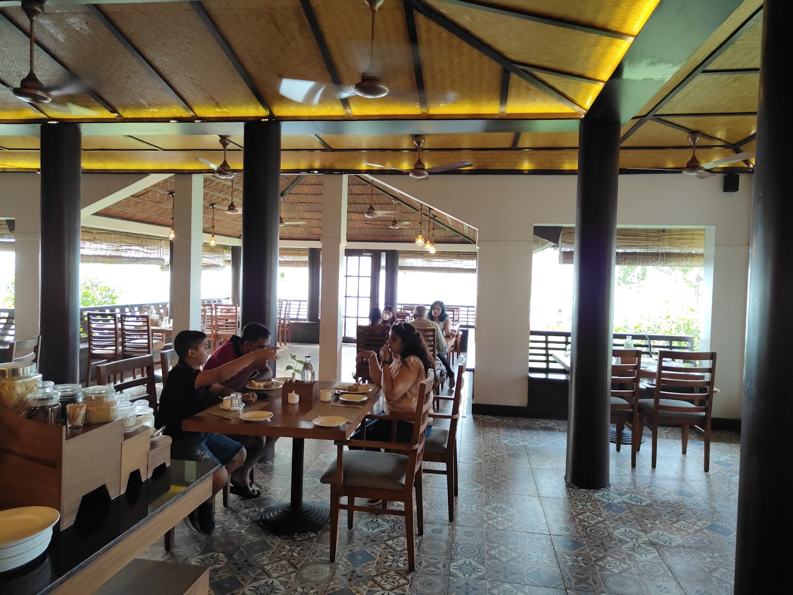 알레피 Cheenavala Restaurant 근처 맛집 사진