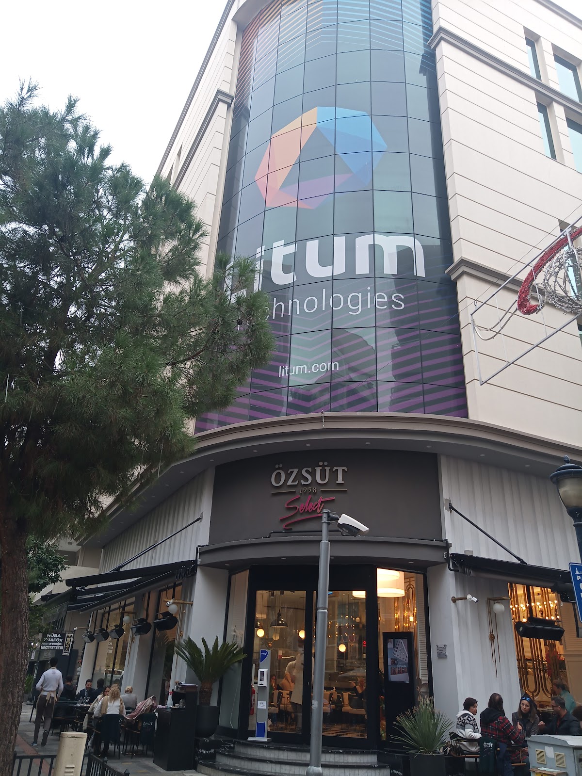 이즈미르 오즈슈트 근처 맛집 사진