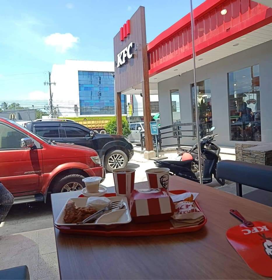 바콜로드 (네그로스 옥시덴탈) KFC 근처 맛집 사진