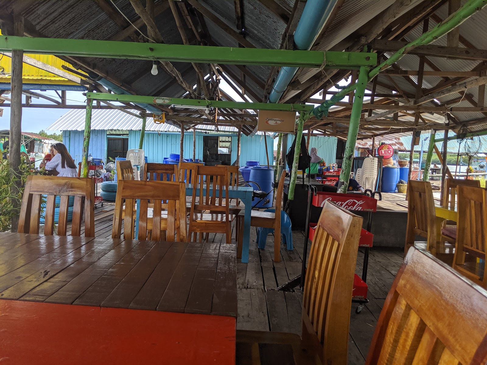 푸켓 검은 게 수상 레스토랑 근처 맛집 사진